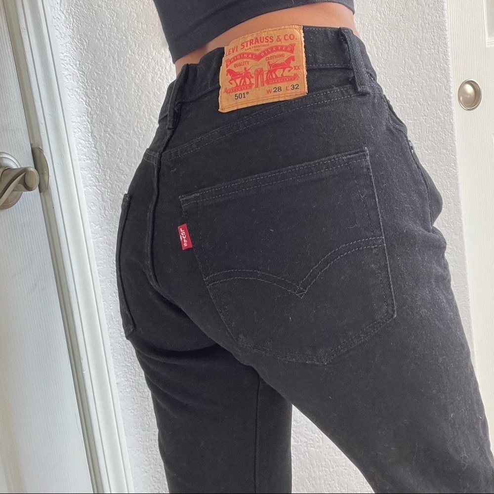 Vintage Levis mom Jeans 501